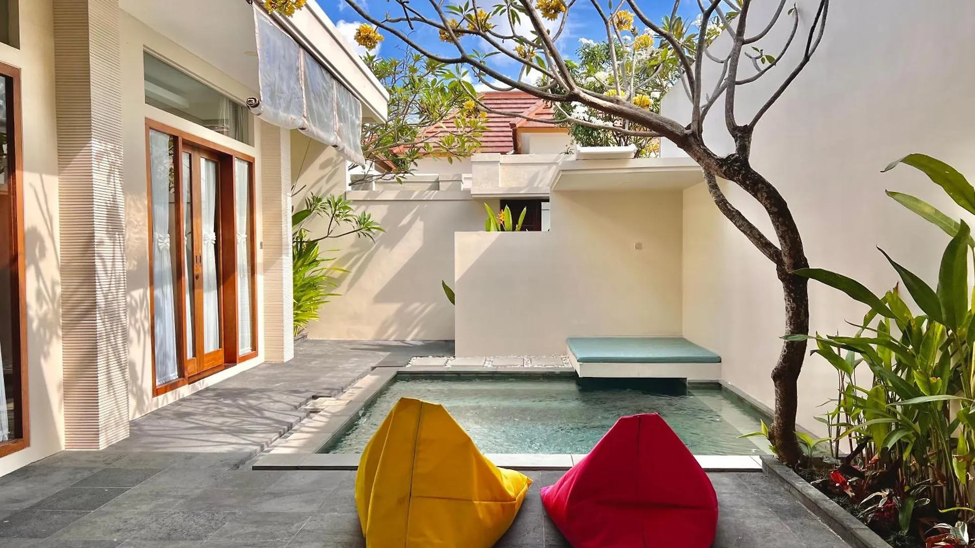 D'Avera Villa Canggu 0*,